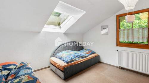 1. OG Schlafzimmer 2 1 - 