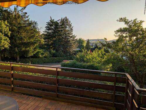 Aussicht - Mehrfamilienhaus, Wohnhaus mit 270,00 m&sup2; in Pfedelbach zum Kaufen