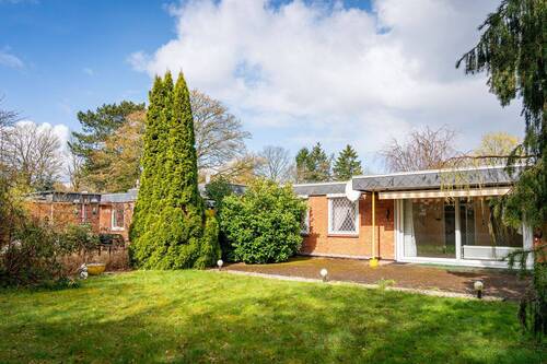 Ansicht hinten - 3 Zimmer Bungalow zum Kaufen in Hamburg