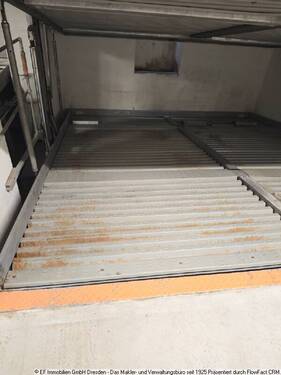 Tiefgaragenstellplatz (2) - 