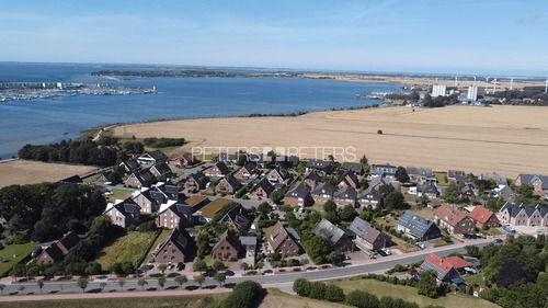 Grundstück mit umliegender Bebauung - Strandlage - Reihenhäuser, Wohnungen oder Ferienwohnungen möglich