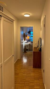Flur/Eingang - Etagenwohnung mit 36,00 m² in München / Schwabing zum Kaufen