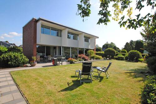 Haus und Garten - 6 Zimmer Einfamilienhaus in Quickborn