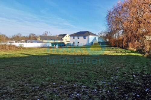 Blick Richtung Grundstück Nr. 2 - Grundstück in Groitzsch zum Kaufen