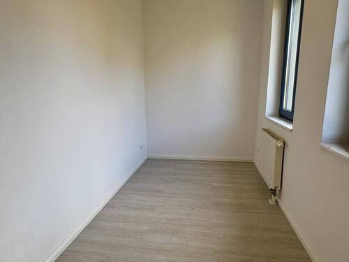 Halbes Zimmer EG - 