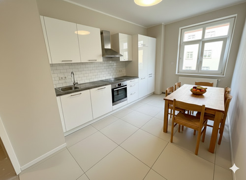 Küche - VISUALISIERT mit KI - Erstbezug nach kompletter Modernisierung! 3-Zimmer-Wohnung! Bezugsfrei! Balkon! Tageslichtbad!