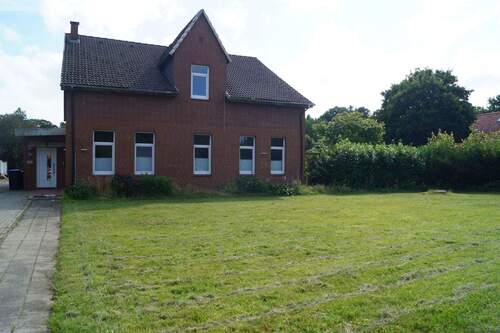 Startbild - Jetzt zugreifen: Gepflegtes Einfamilienhaus samt Garten in Geestland-Drangstedt