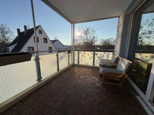 Überdachter Südbalkon - 