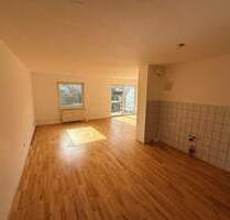 Zentral. Hell. Bezugsfertig - 2 Zimmer mit Balkon im Herzen der Stadt - Wolfsburg Laagberg