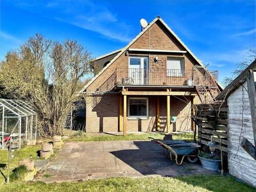 Gartenseite - 5 Zimmer Einfamilienhaus zum Kaufen in Hille