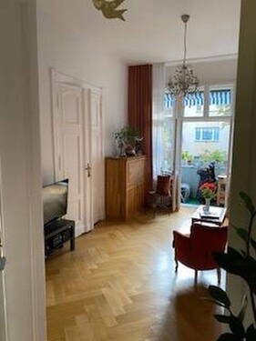 Balkonzimmer von Küche aus - 3 Zimmer Etagenwohnung in Berlin