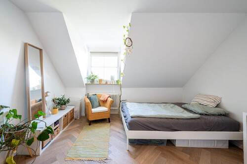 Das_Schlafzimmer - Etagenwohnung mit 78,00 m² in München zum Kaufen