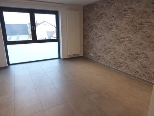 Wohnbereich - Etagenwohnung mit 96,00 m² in Hirschaid zur Miete