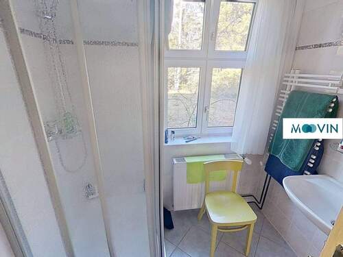 Ansicht II: Badezimmer II - 