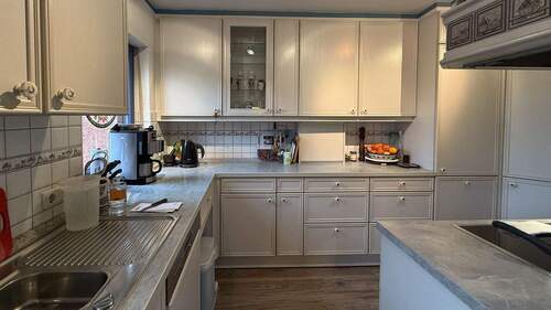 Küche - Mehrfamilienhaus, Wohnhaus mit 222,00 m&sup2; in Ebrach zum Kaufen