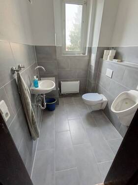WC - 
