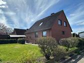 Gartenansicht - 8 Zimmer Einfamilienhaus zum Kaufen in Deinste