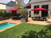 Poolterrasse - Mehrfamilienhaus, Wohnhaus zum Kaufen in Köln