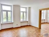 Zimmer (1) - 4 Zimmer Etagenwohnung in Löbau
