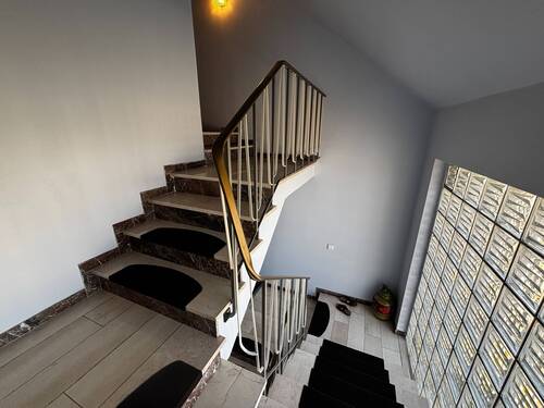 Treppe vom OG zum DG - 