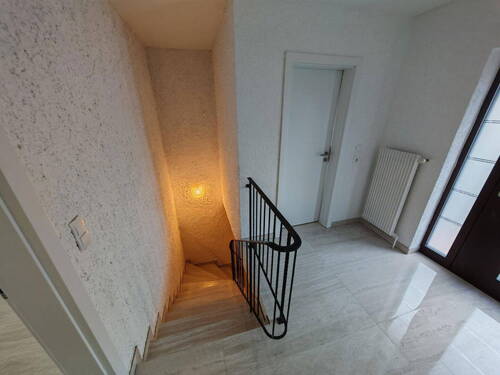 Wohnzimmer - 6 Zimmer Reihenendhaus zum Kaufen in Frankenthal
