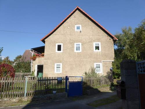 Ansicht vom Zufahrtsbereich aus - 