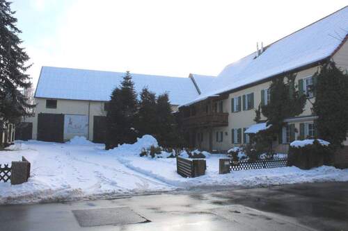 Grundstücksteilbereich (rechts) - 1 Zimmer Mehrfamilienhaus, Wohnhaus in Erlangen