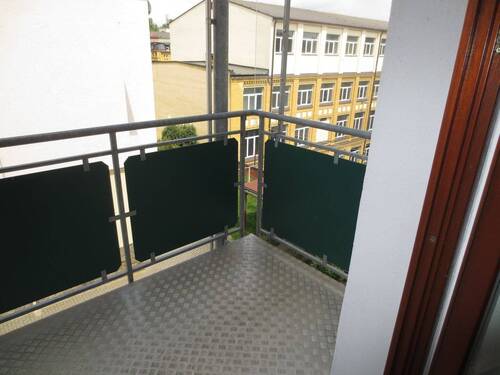12 Balkon - 2 Zimmer Etagenwohnung in Plauen