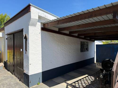 Carport - 