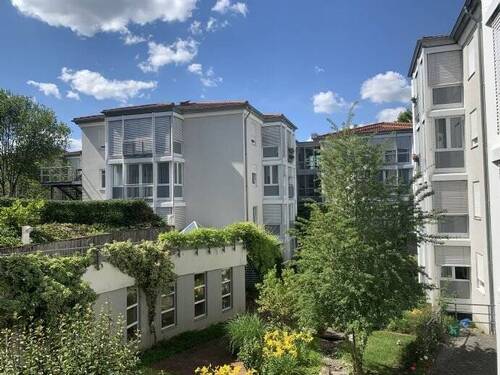 Innengarten und Verbindungsgang - 