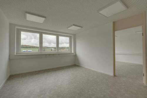 Büro 3 - 
