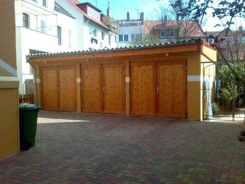 Bild 1 - Garage in der Nähe des Theaters