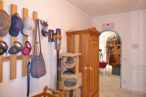 Diele mit Blick zum Wohn-/Esszimmer - 