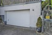 Doppelgarage mit Sektionaltor - 