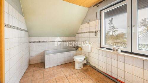 1. OG Badezimmer 1 - 