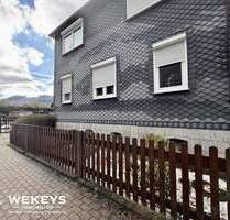 Charmantes Einfamilienhaus mit eigenem Garten, Garage und großzügiger Einfahrt - Ilmenau Manebach