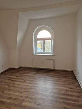 Referenzbilder - Attraktive 2-Zimmer-DG-Wohnung - 362,00&nbsp;EUR Kaltmiete, ca.&nbsp; 55,70&nbsp;m&sup2;&nbsp;Wohnfl&auml;che