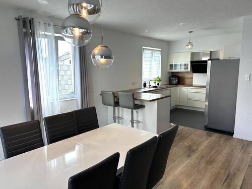 w4 - 5 Zimmer Einfamilienhaus in Römerberg