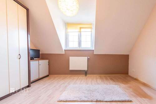 Schlafzimmer drei 1.OG - 