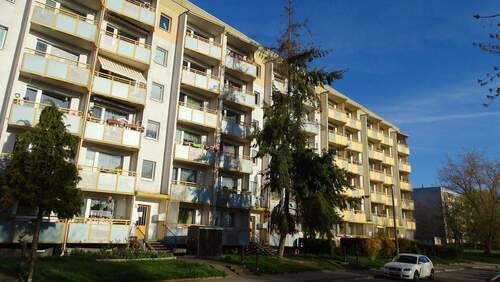 Außenansicht - 3 Zimmer Etagenwohnung zur Miete in Nordhausen