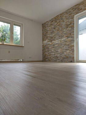 Bild 1 - Zu Vermietung - 671,00 EUR Kaltmiete, ca.  79,00 m² Wohnfläche