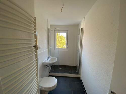 Muster Badezimmer - Ich mach mich schick für dich - Erstbezug nach Sanierung!