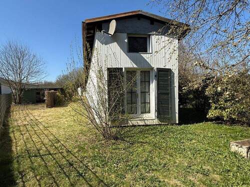 Hinteransicht Hauptgebäude - 