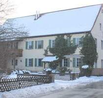 BAU-ENTWICKLUNGSGRUNDSTÜCK ODER SANIERUNGSOBJEKT ----- Anwesen mit Großgrundstück und diversen Nebengebäuden - Erlangen Steudach