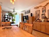 Wohn- und Esszimmer - 