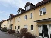 Hauseingang - 1 Zimmer Etagenwohnung zum Kaufen in Pfaffenhofen a d Roth
