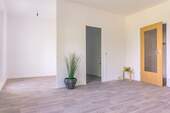 Wohnbereich Vergleichswohnung - 1 Zimmer Etagenwohnung in Chemnitz