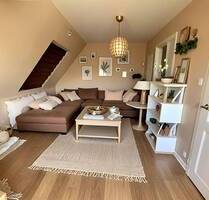 Süßes 2 Zimmer-DG-Apartment mit Fahrstuhl - Dresden Tolkewitz/Seidnitz-Nord