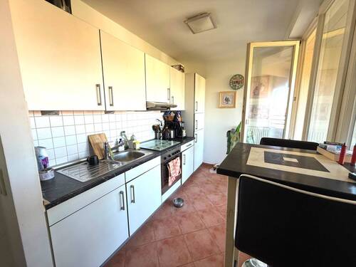 Einbauküche - Etagenwohnung mit 47,00 m² in Dresden zum Kaufen