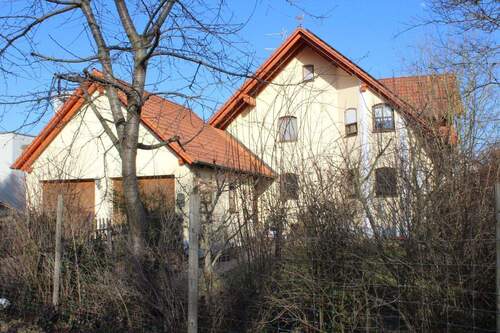 Südwestseite Wohnhaus - 6 Zimmer Einfamilienhaus zum Kaufen in Thalmässing